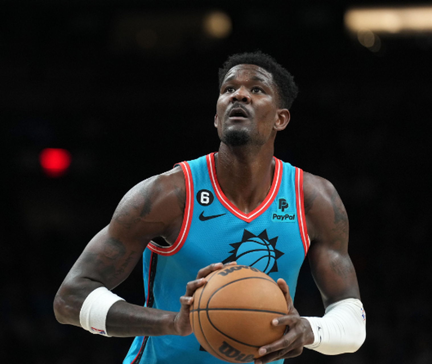 亚冠今晚再迎强敌，菲尼克斯太阳绝杀压哨，主帅态度：悬念犹存，身体对抗强度拉满的简单介绍